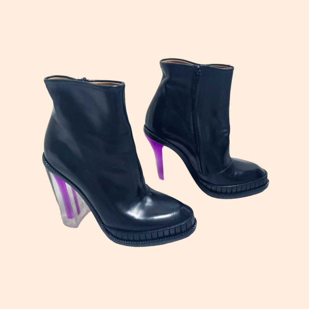 NWT Maison Martin Margiela Black Leather Ankle Boots